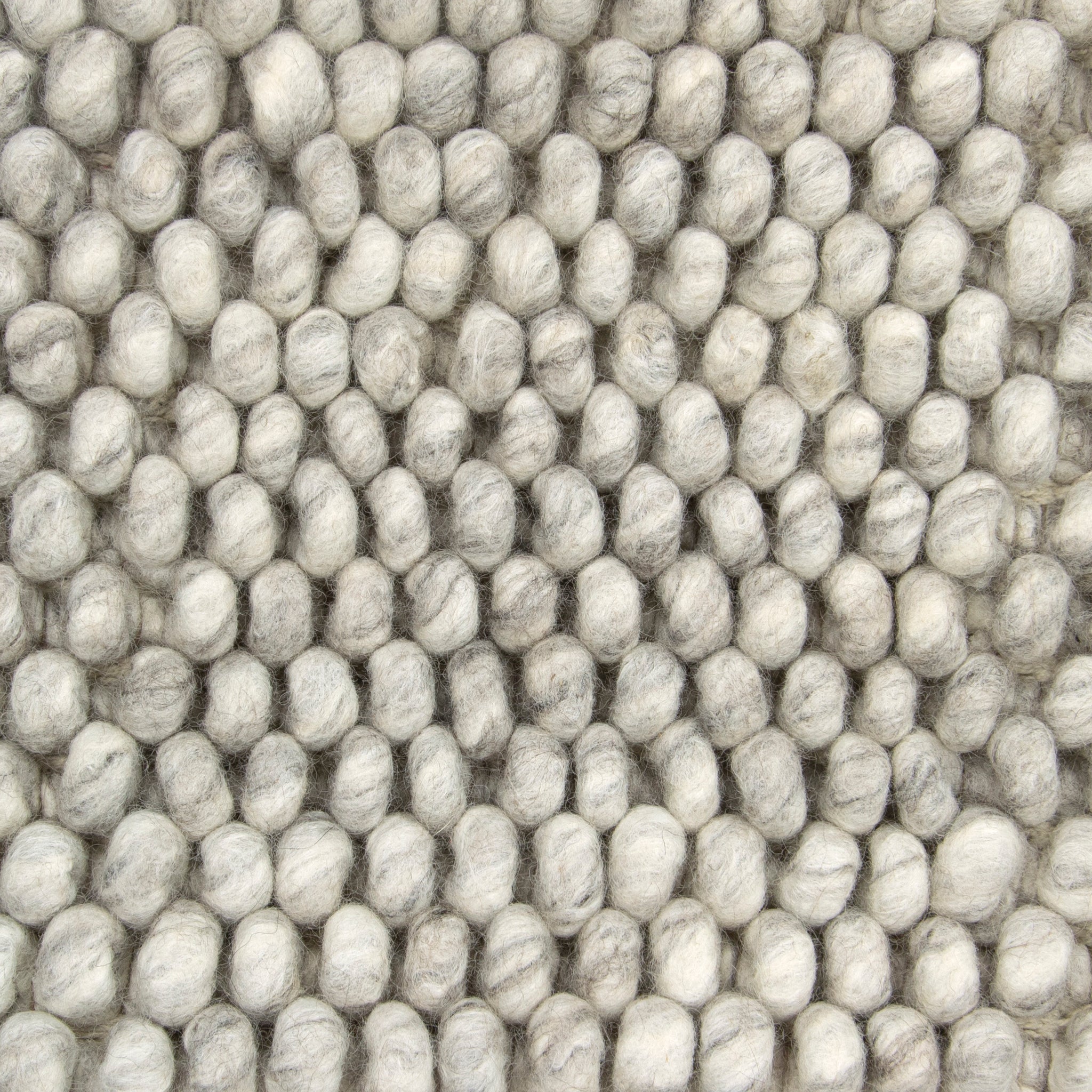 New Loop 814 Light Grey 170x230