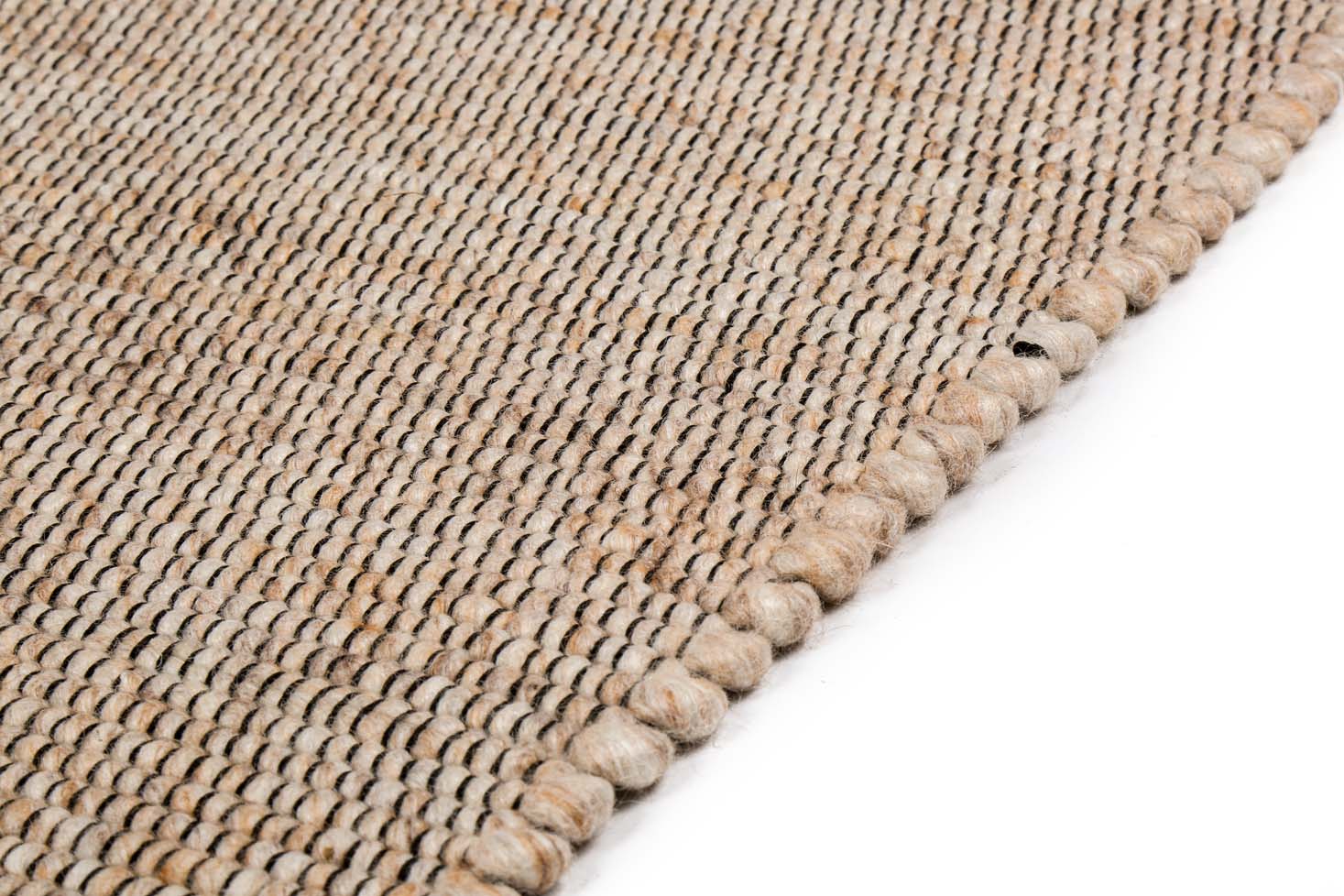 Bressano Beige 142 200x300