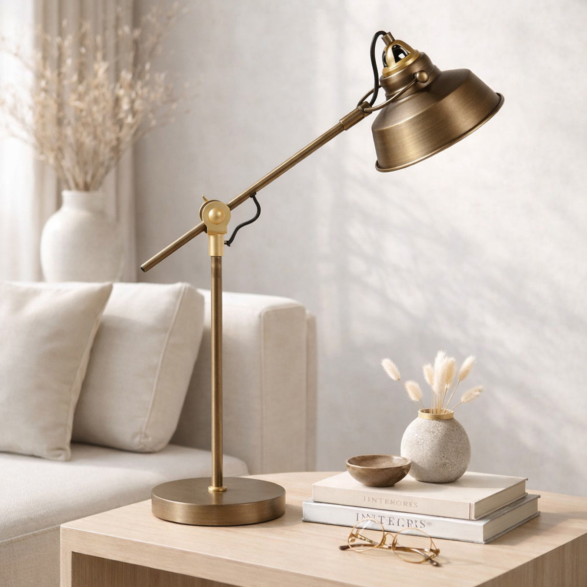 Bronzen stoere tafellamp Nove 1321BR met E27 fitting