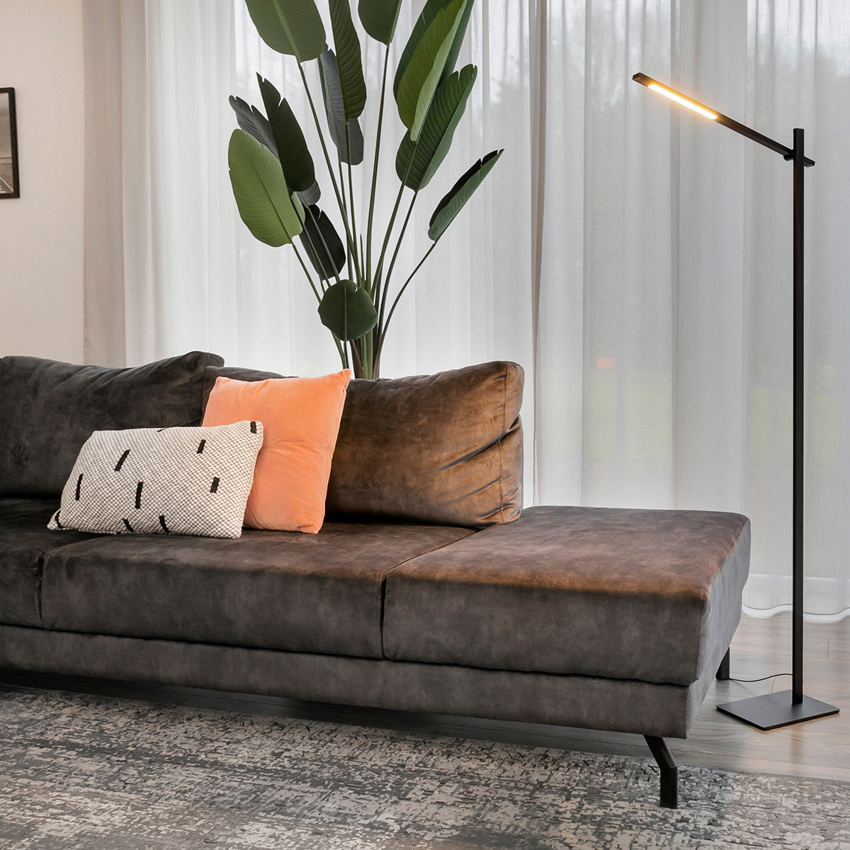 Vloerlamp Stekk 2690ZW Zwart met 4 standen dimmer
