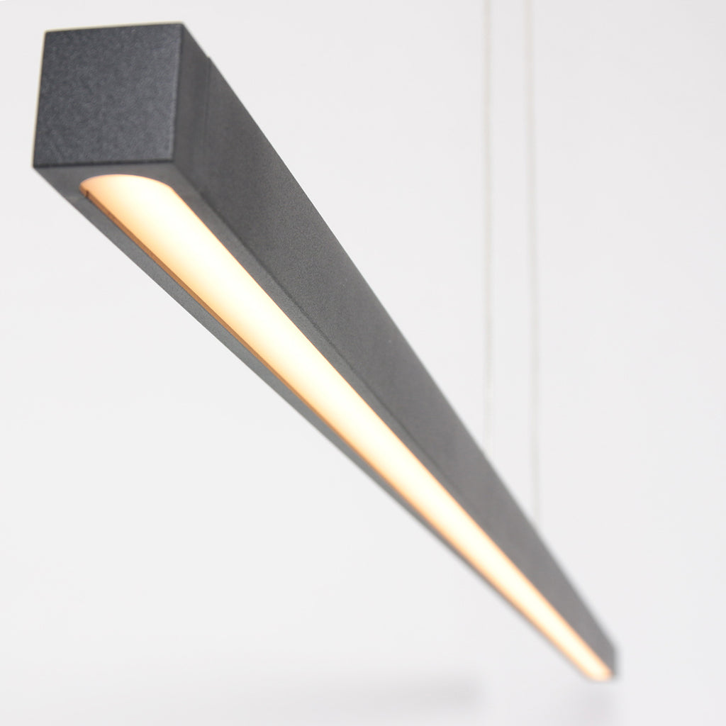 Minimalistische zwarte hanglamp Danske 2745ZW 2000 Lumen