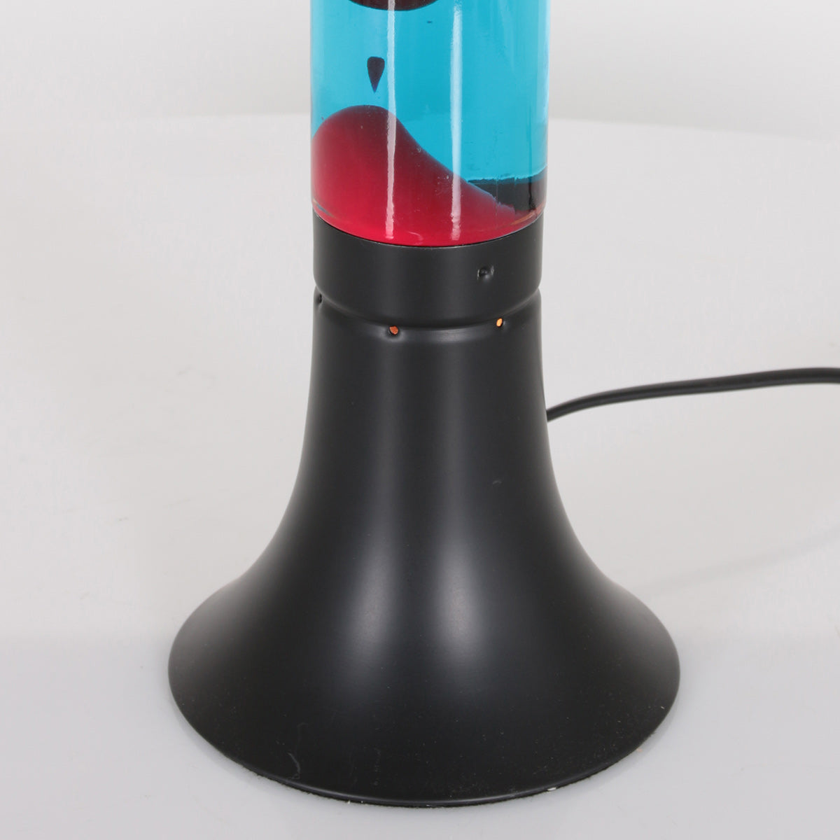 Zwarte lavalamp Volcan 3117ZW met helder en rode vloeistof