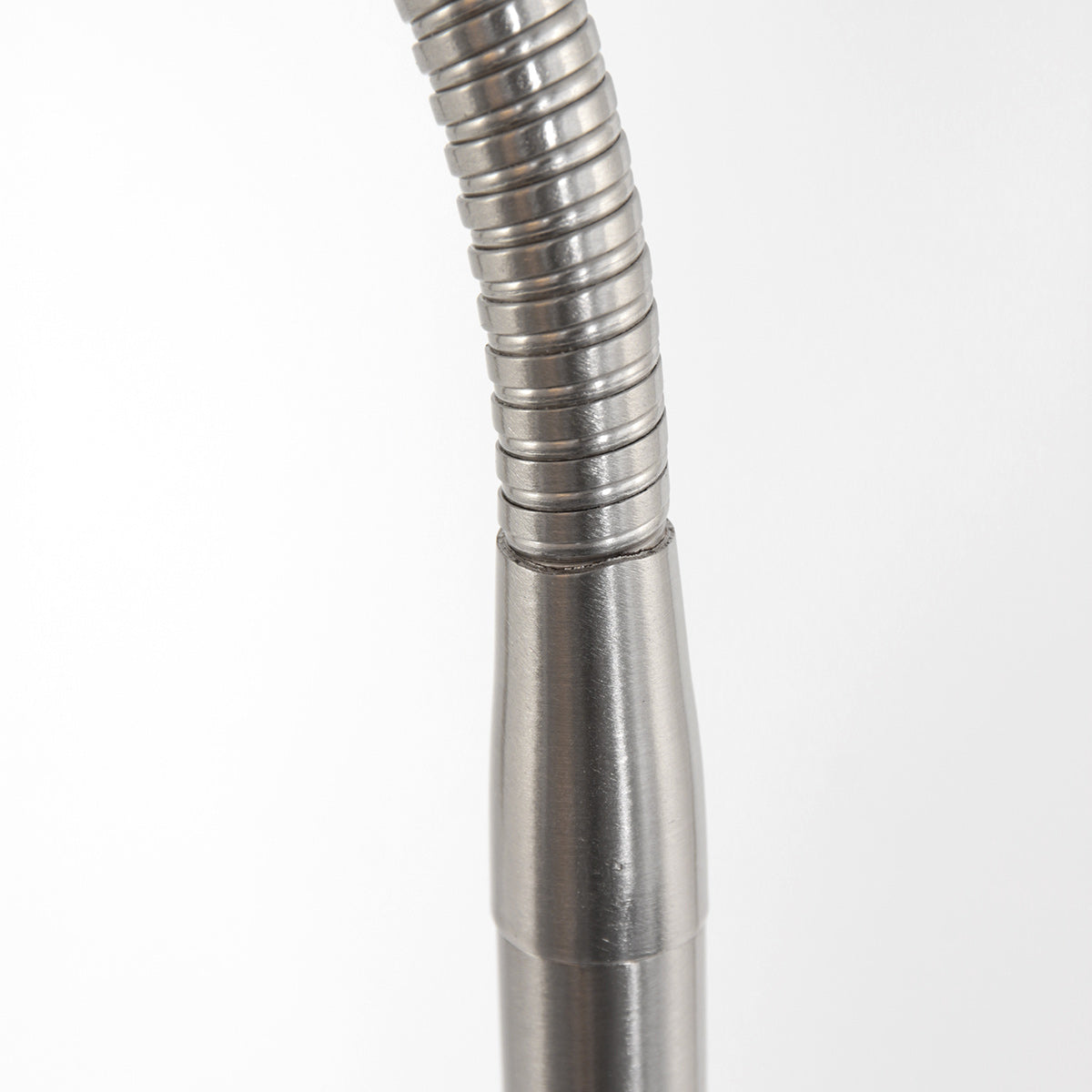 Vloerlamp Platu 3351ST – stalen leeslamp met instelbaar licht