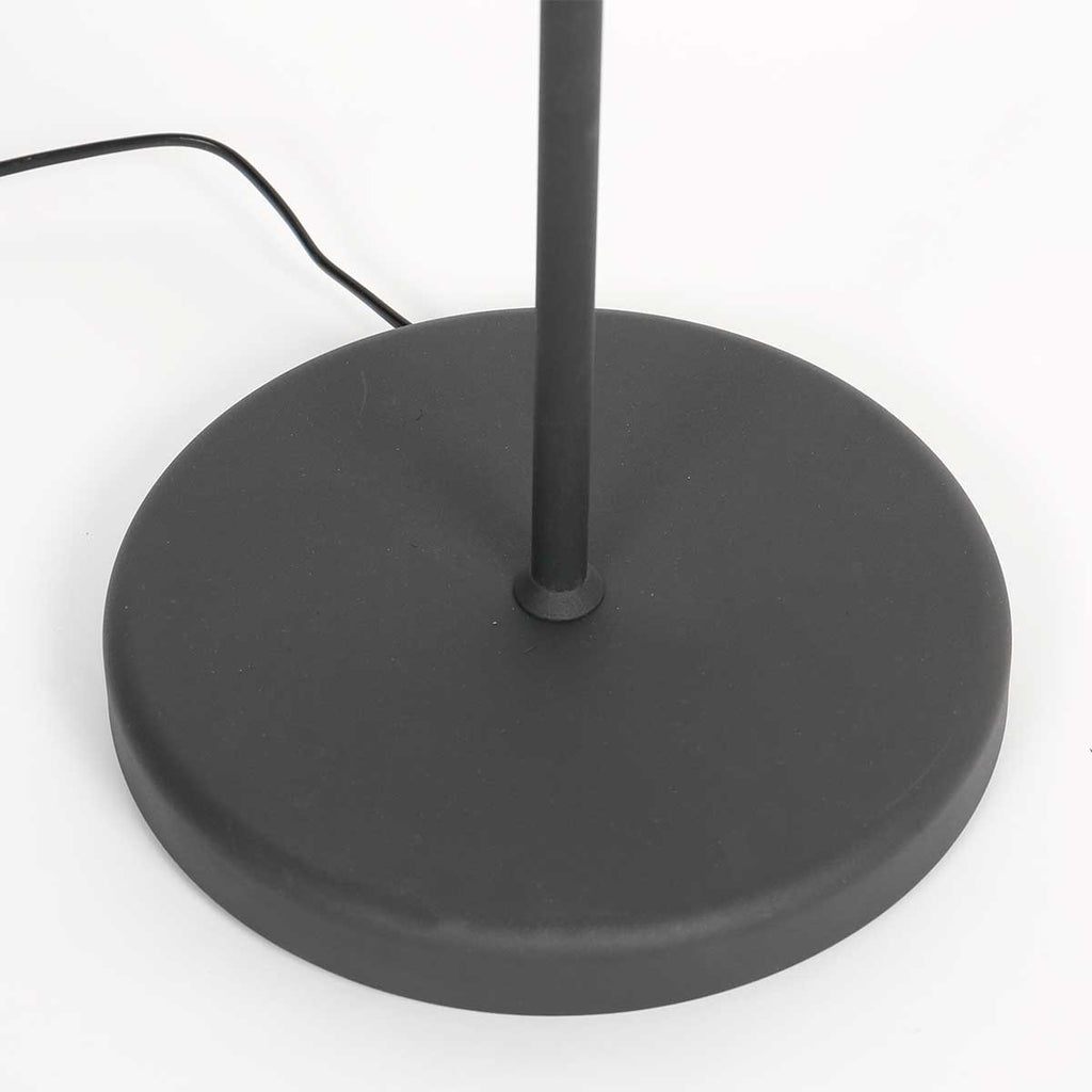 Vloerlamp Bella 3892ZW met zwart linnen kap met goudkleurige binnenkant
