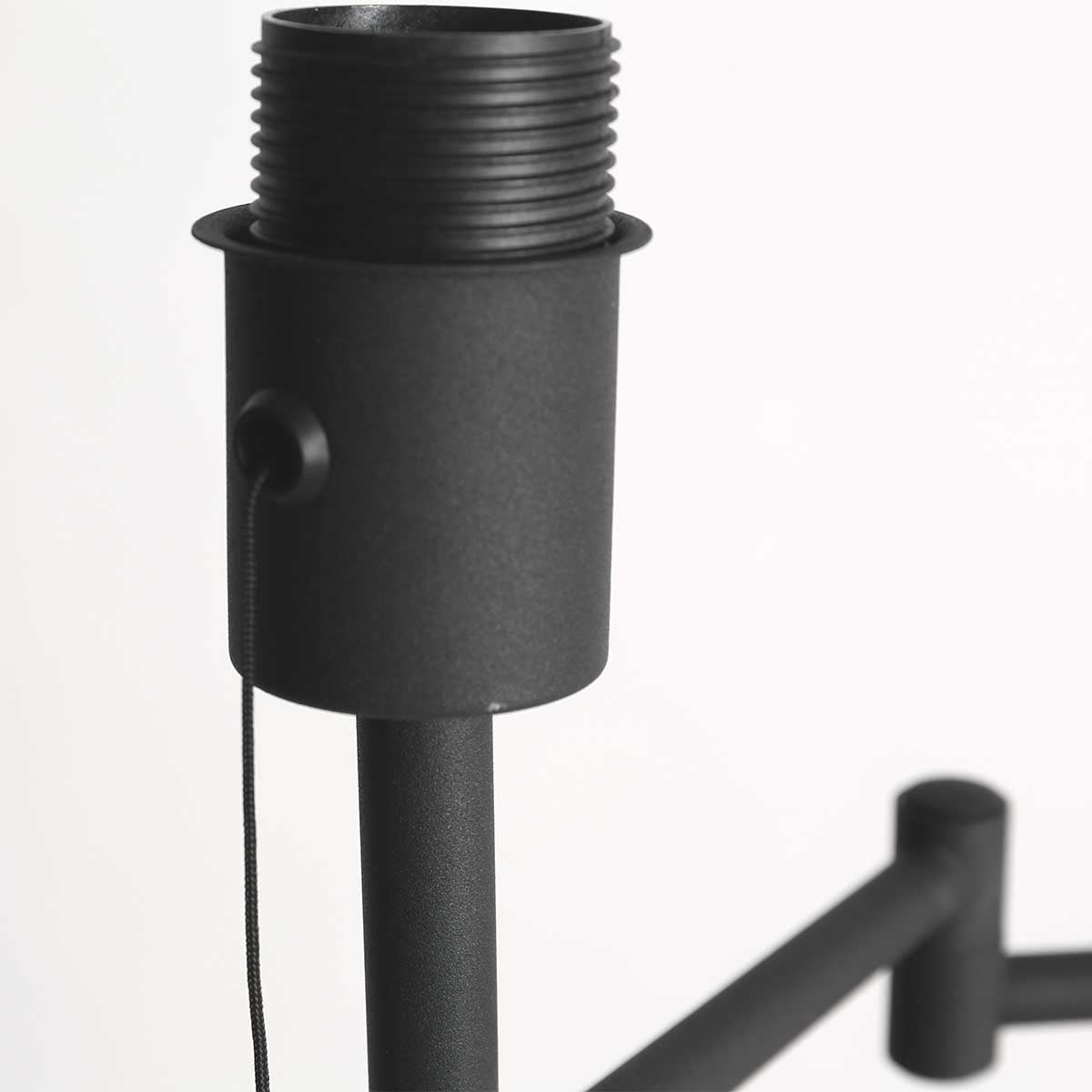 Vloerlamp Bella 3892ZW met zwart linnen kap met goudkleurige binnenkant