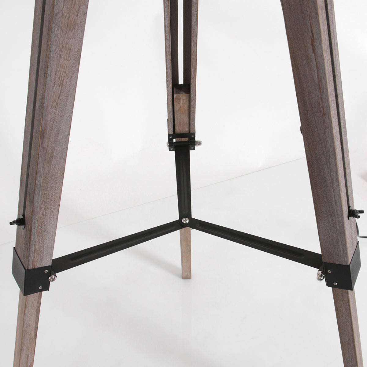 Vloerlamp Triek 4107ZW met zwart-gouden linnen kap Ø40 cm