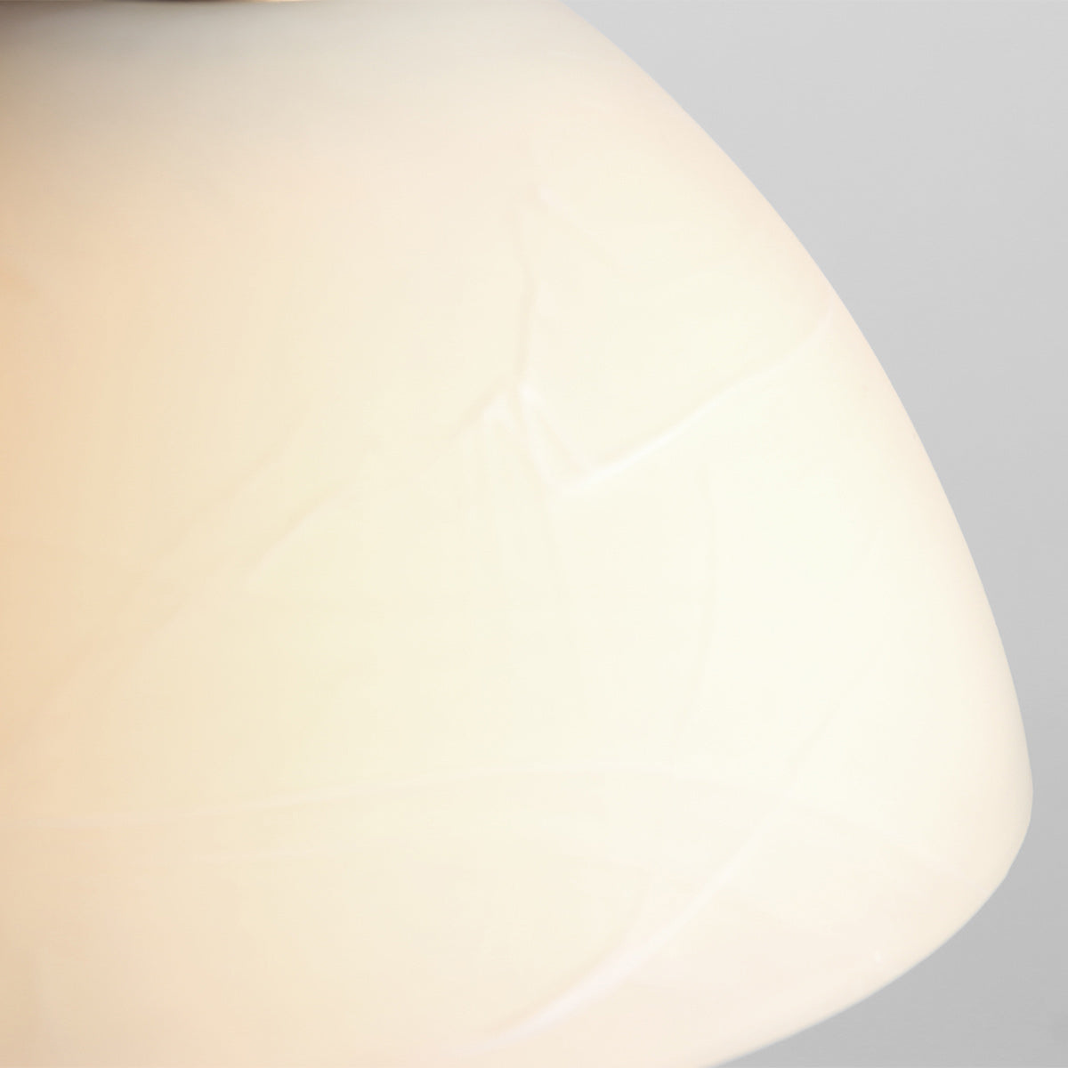 Anthea 4328BR – klassieke wandlamp met marmerlook glas